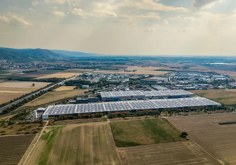 Vista aérea de un predio industrial